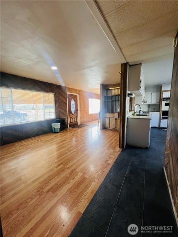 401 Boulder Avenue Roosevelt WA 99356
