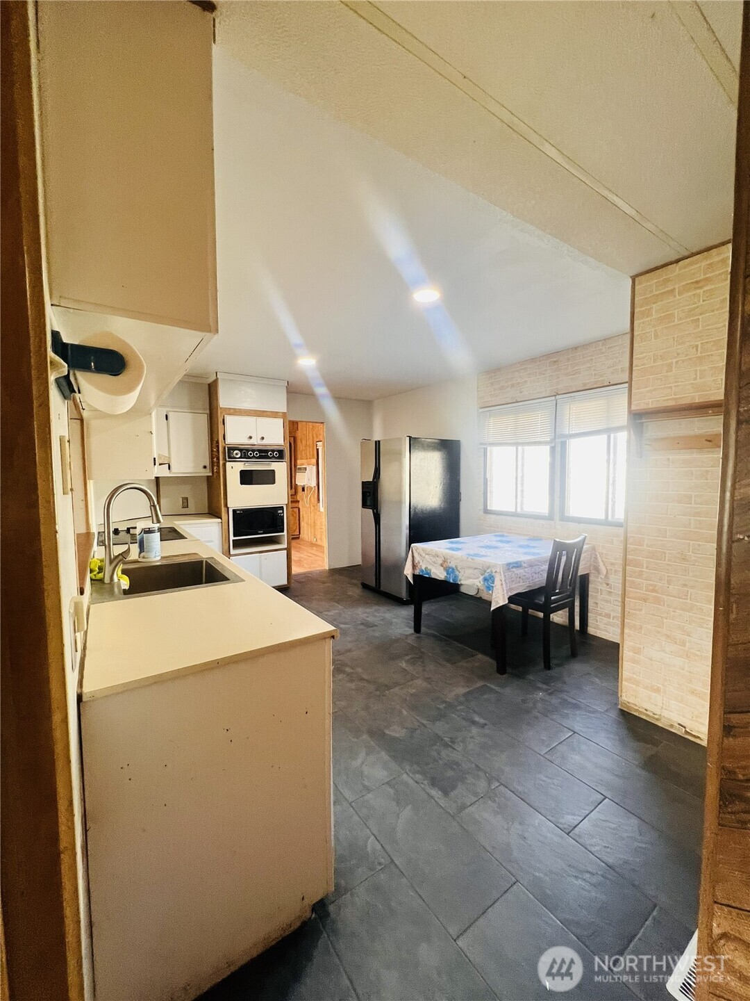 401 Boulder Avenue Roosevelt WA 99356