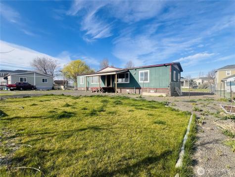 401 Boulder Avenue Roosevelt WA 99356