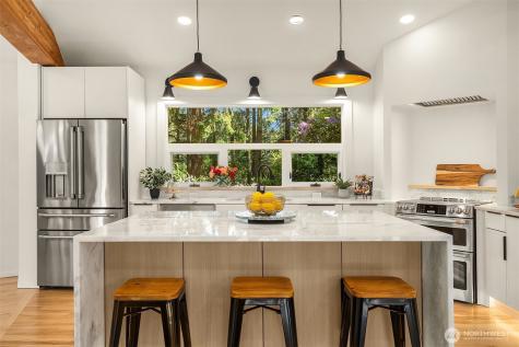 7575 NE New Brooklyn Road Bainbridge Island WA 98110