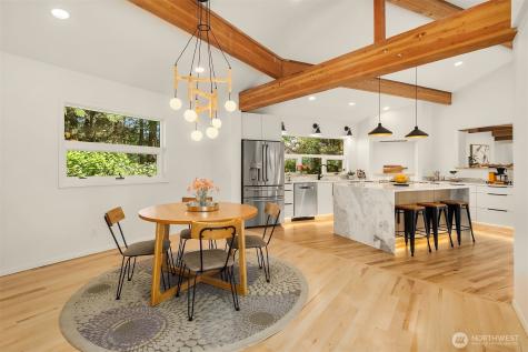 7575 NE New Brooklyn Road Bainbridge Island WA 98110