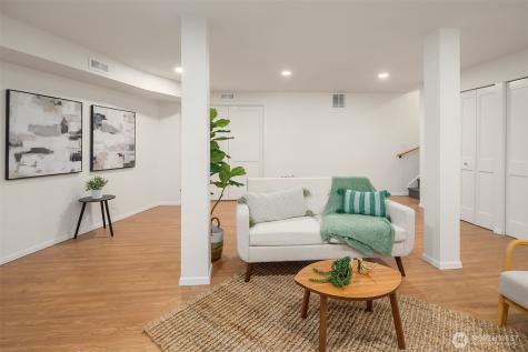 7575 NE New Brooklyn Road Bainbridge Island WA 98110