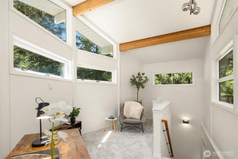 7575 NE New Brooklyn Road Bainbridge Island WA 98110