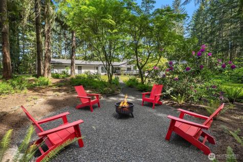 7575 NE New Brooklyn Road Bainbridge Island WA 98110