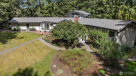 7575 NE New Brooklyn Road Bainbridge Island WA 98110