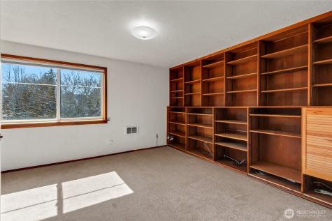 864 S Fife Street Tacoma WA 98405