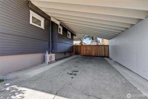 864 S Fife Street Tacoma WA 98405