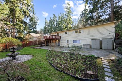 16114 SE Newport Way Bellevue WA 98006