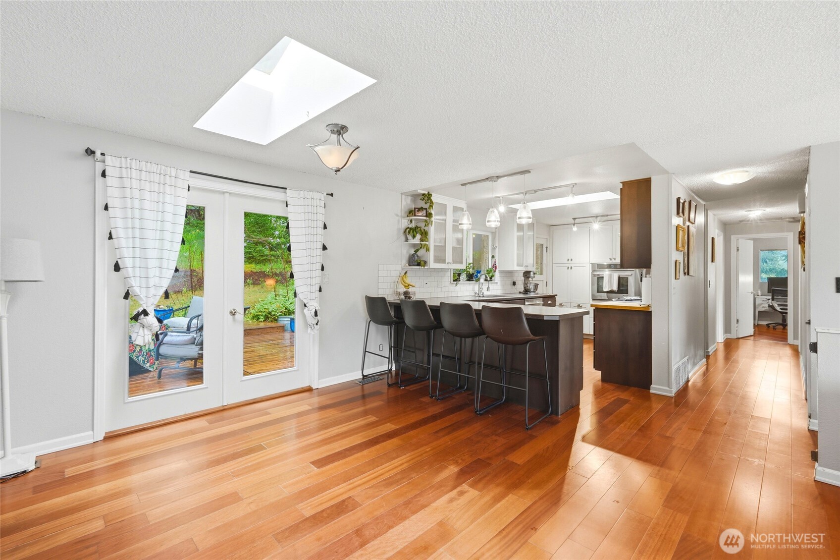 619 Willow Road Bellingham WA 98225