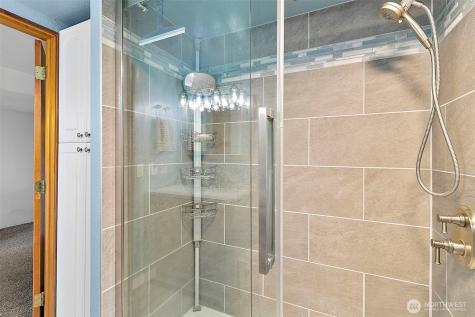 30445 188th Avenue SE Kent WA 98042