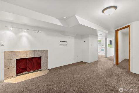 30445 188th Avenue SE Kent WA 98042