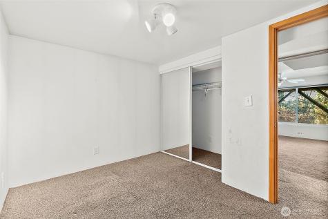 30445 188th Avenue SE Kent WA 98042
