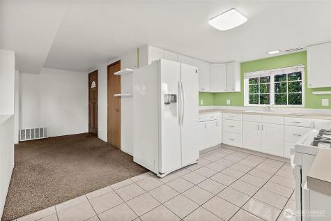 30445 188th Avenue SE Kent WA 98042