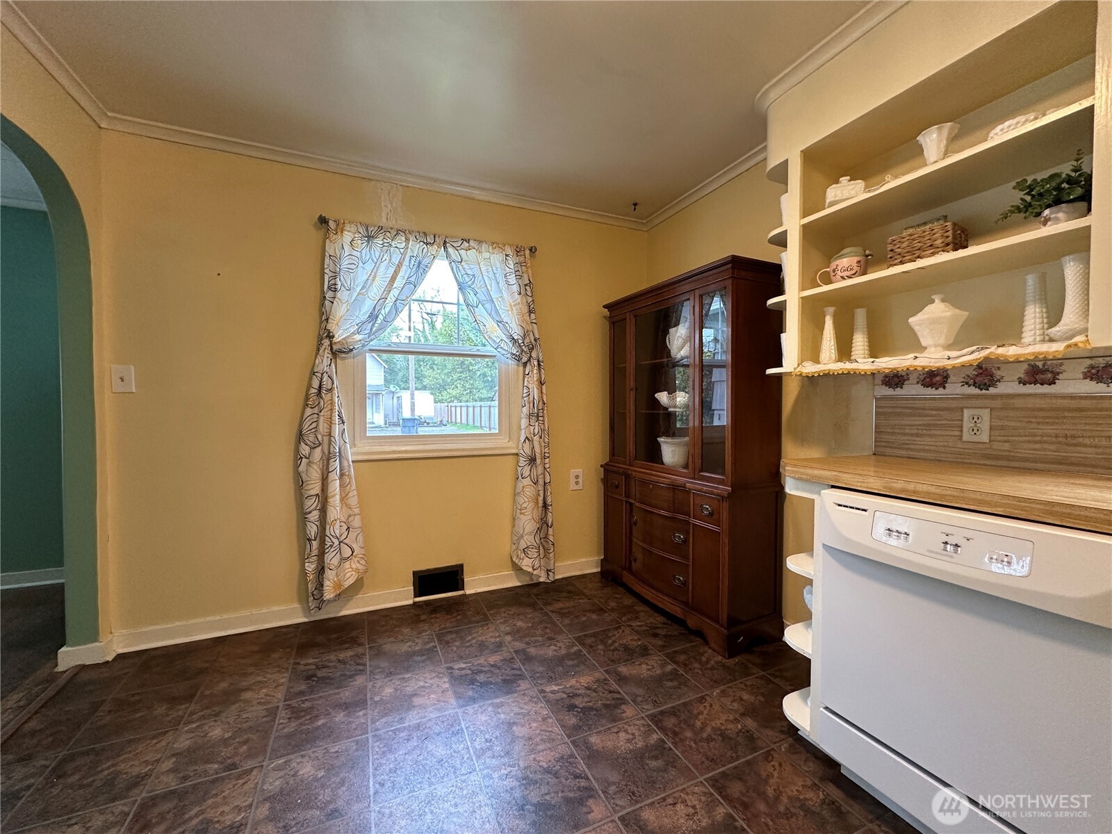 615 E Spruce Montesano WA 98563