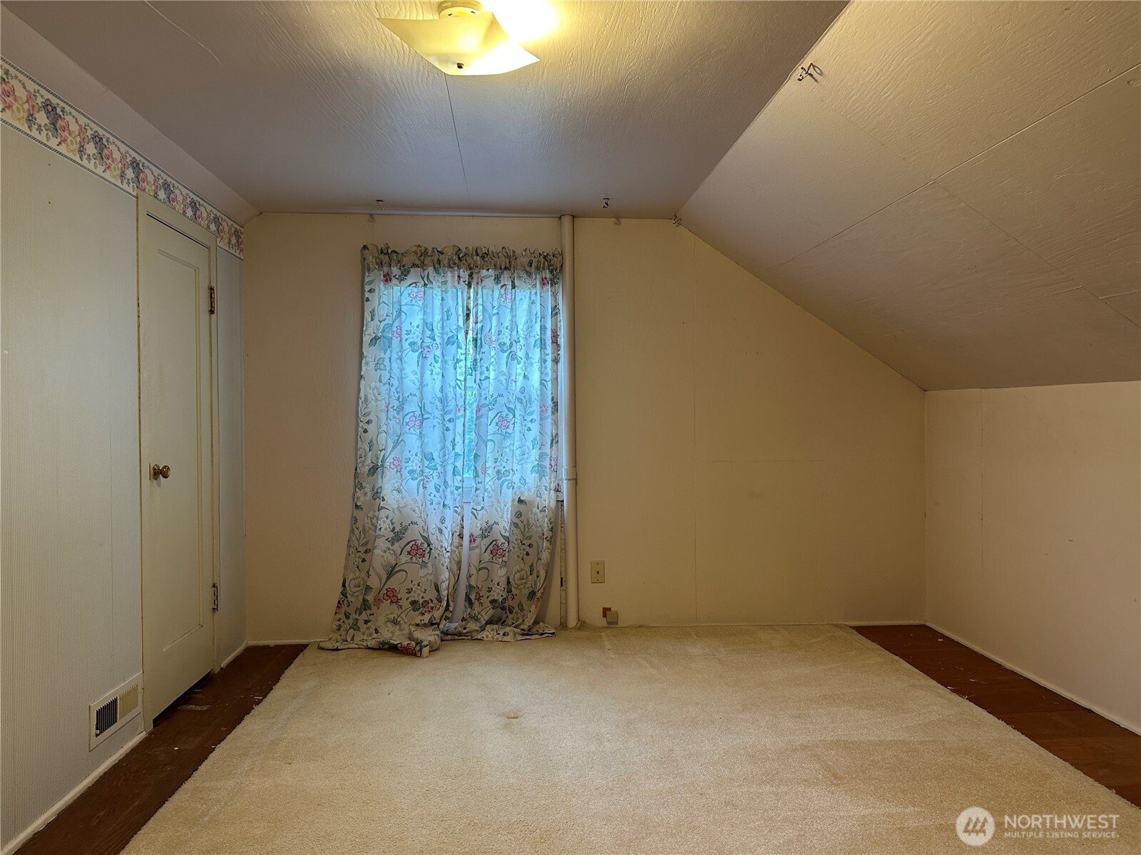 615 E Spruce Montesano WA 98563