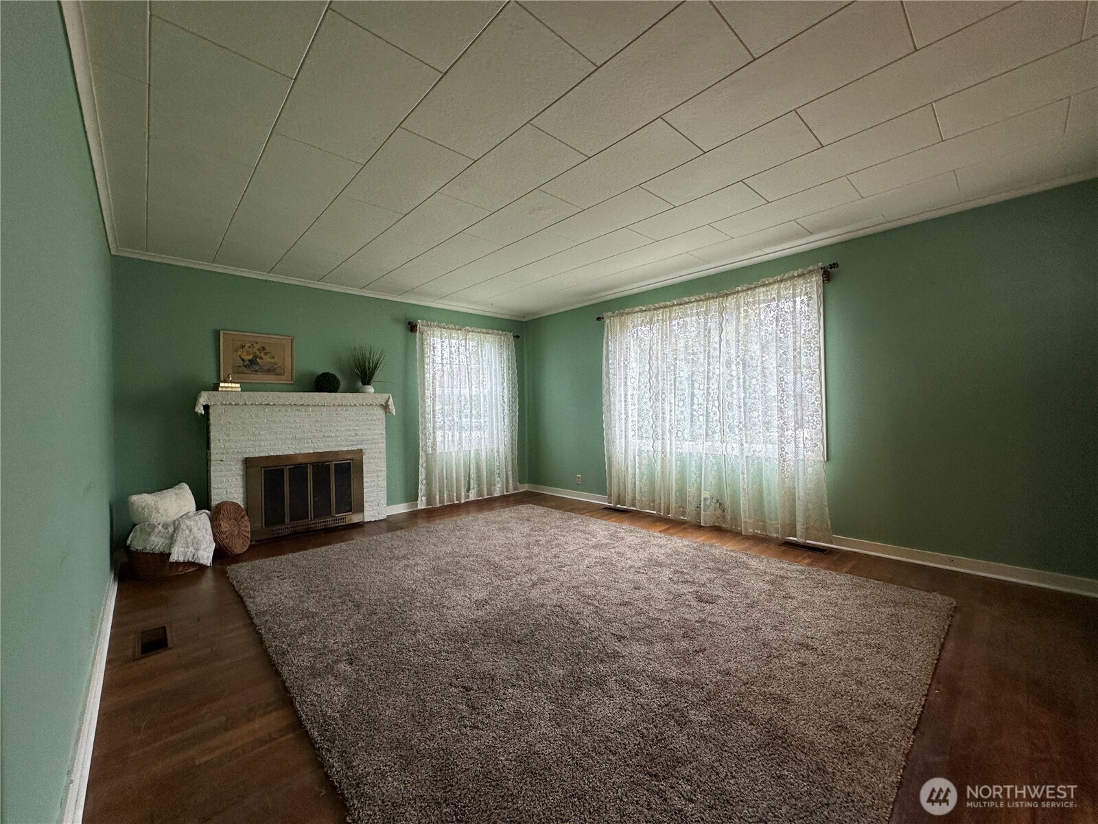 615 E Spruce Montesano WA 98563