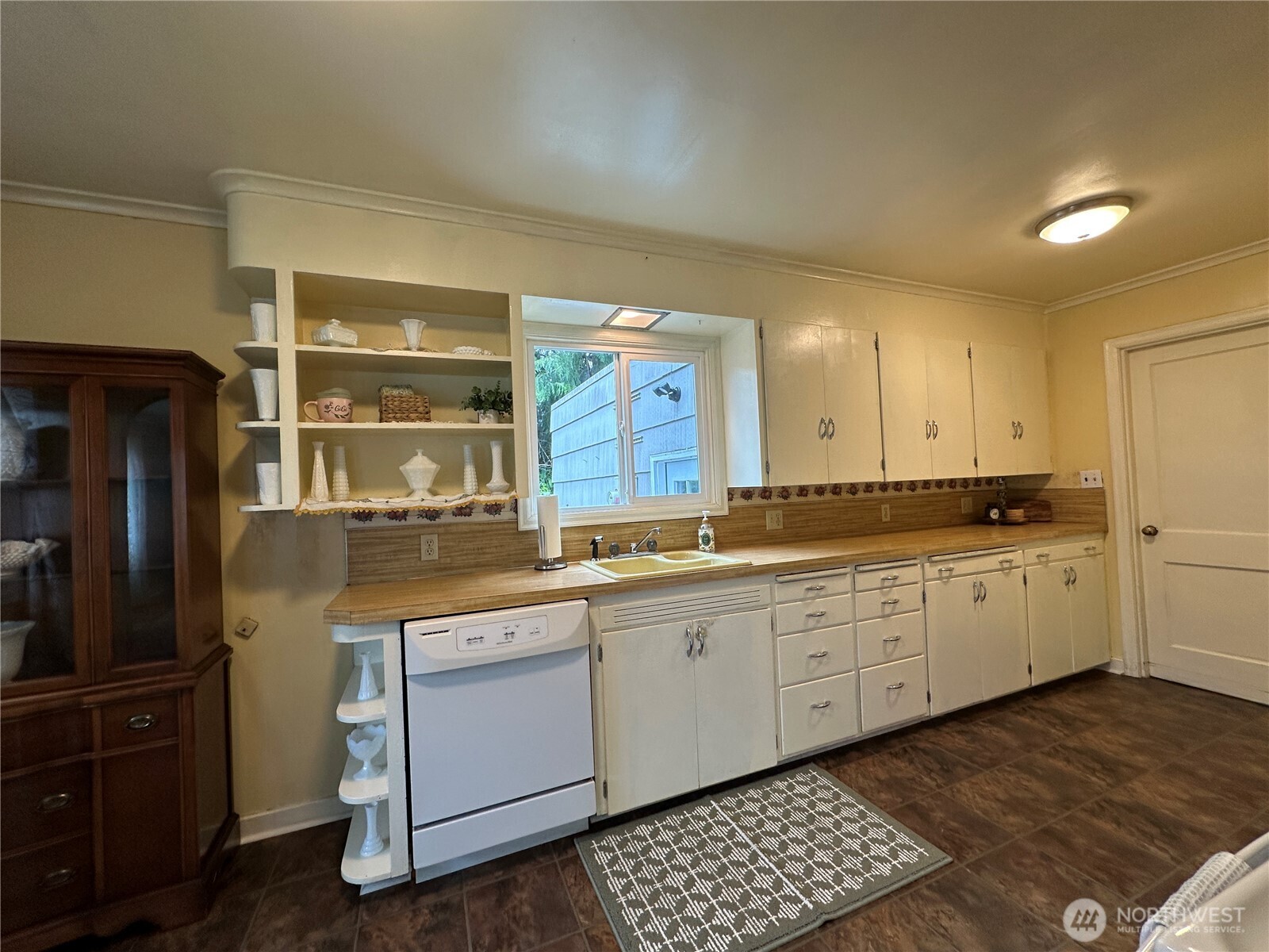 615 E Spruce Montesano WA 98563