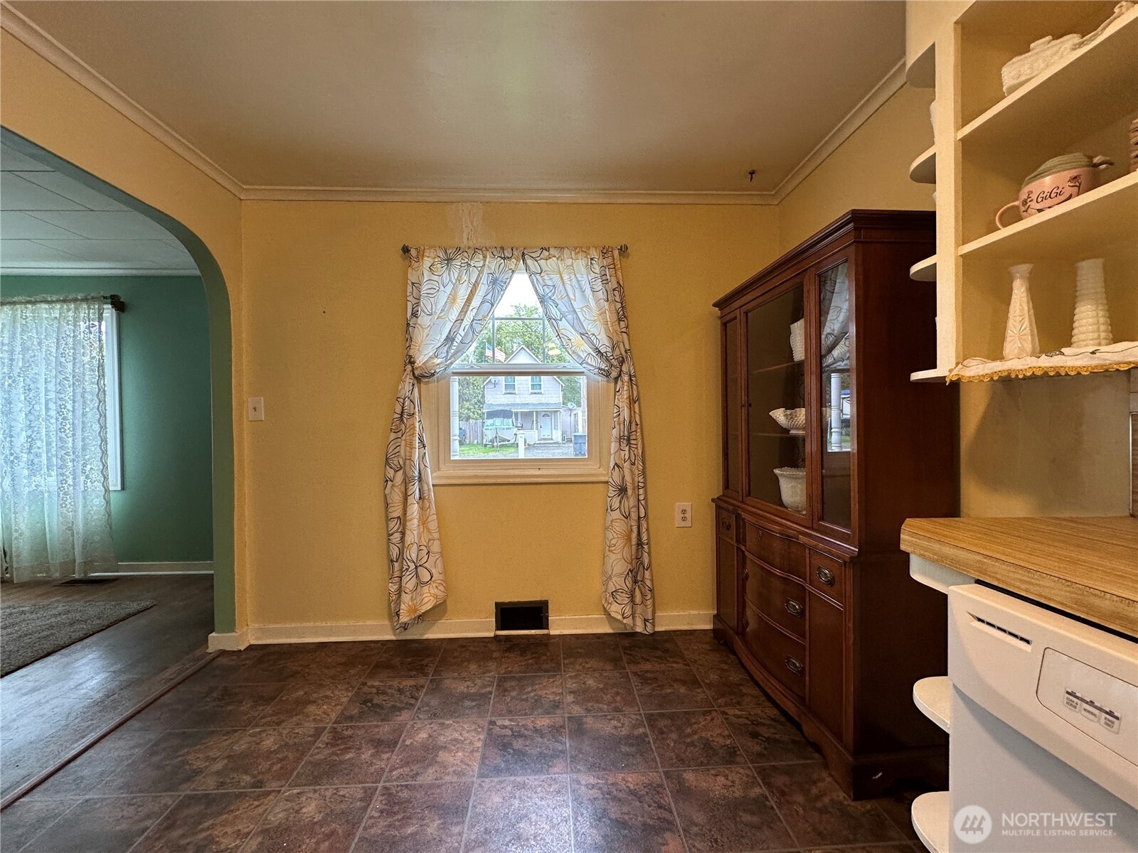 615 E Spruce Montesano WA 98563