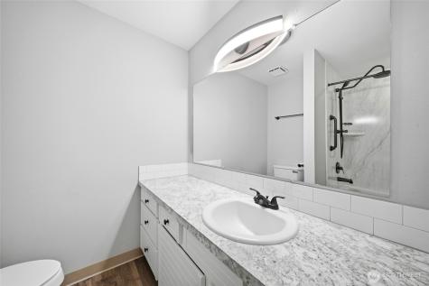 10417 NW 24th Avenue Vancouver WA 98685