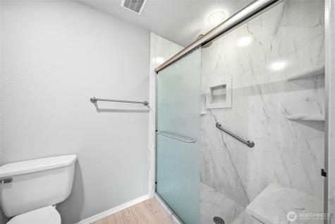 10417 NW 24th Avenue Vancouver WA 98685