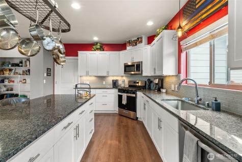 351 S Sergeant Street Buckley WA 98321