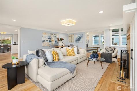 7204 NE Baker Hill Road Bainbridge Island WA 98110