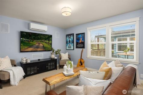 7204 NE Baker Hill Road Bainbridge Island WA 98110