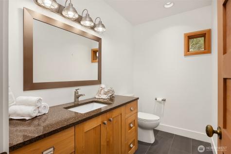 7204 NE Baker Hill Road Bainbridge Island WA 98110