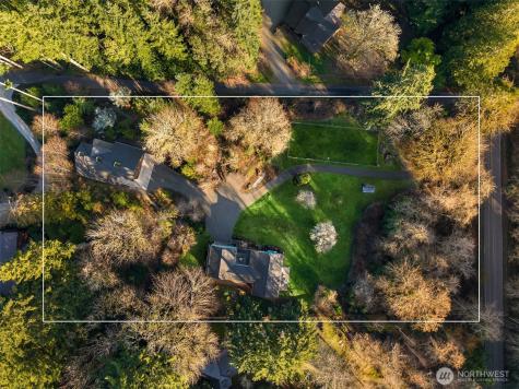 7204 NE Baker Hill Road Bainbridge Island WA 98110