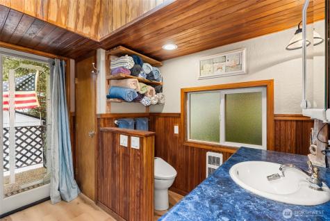 204 Ocean Boulevard Ocean City WA 98569