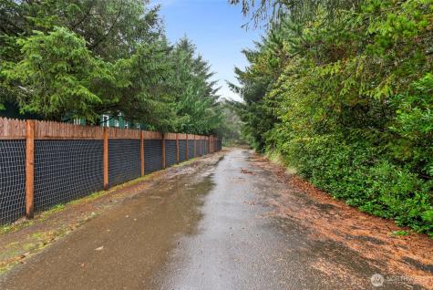 204 Ocean Boulevard Ocean City WA 98569