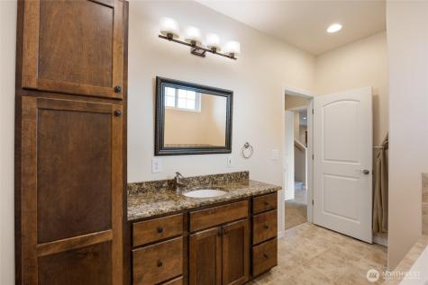 8261 Diamond Point Circle NE Moses Lake WA 98837