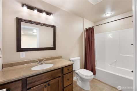 8261 Diamond Point Circle NE Moses Lake WA 98837