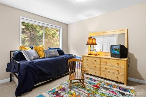 31015 W Lake Morton Drive SE Kent WA 98042