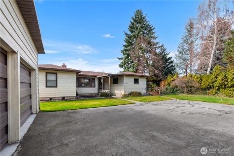 2434 NW Alan Avenue East Wenatchee WA 98802