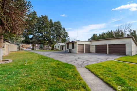 2434 NW Alan Avenue East Wenatchee WA 98802