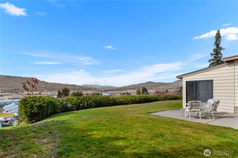 2434 NW Alan Avenue East Wenatchee WA 98802