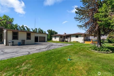 2434 NW Alan Avenue East Wenatchee WA 98802