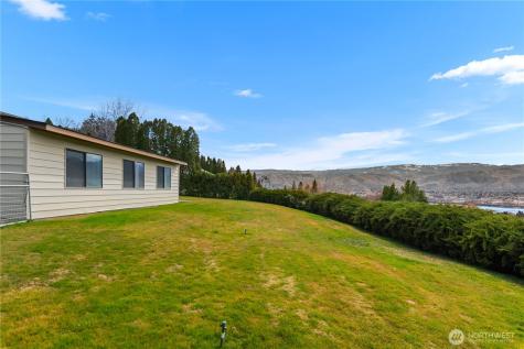 2434 NW Alan Avenue East Wenatchee WA 98802