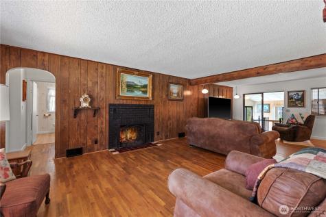 2434 NW Alan Avenue East Wenatchee WA 98802