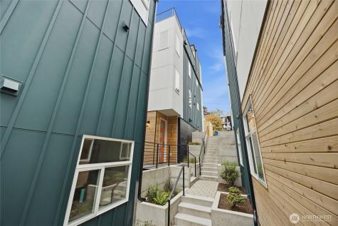 910 15th Avenue Seattle WA 98122