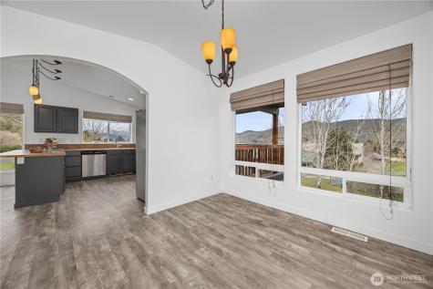 109 Nelmida Lane Chelan WA 98816