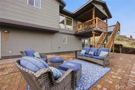 109 Nelmida Lane Chelan WA 98816