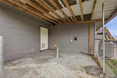 109 Nelmida Lane Chelan WA 98816