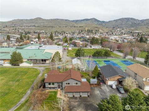 109 Nelmida Lane Chelan WA 98816