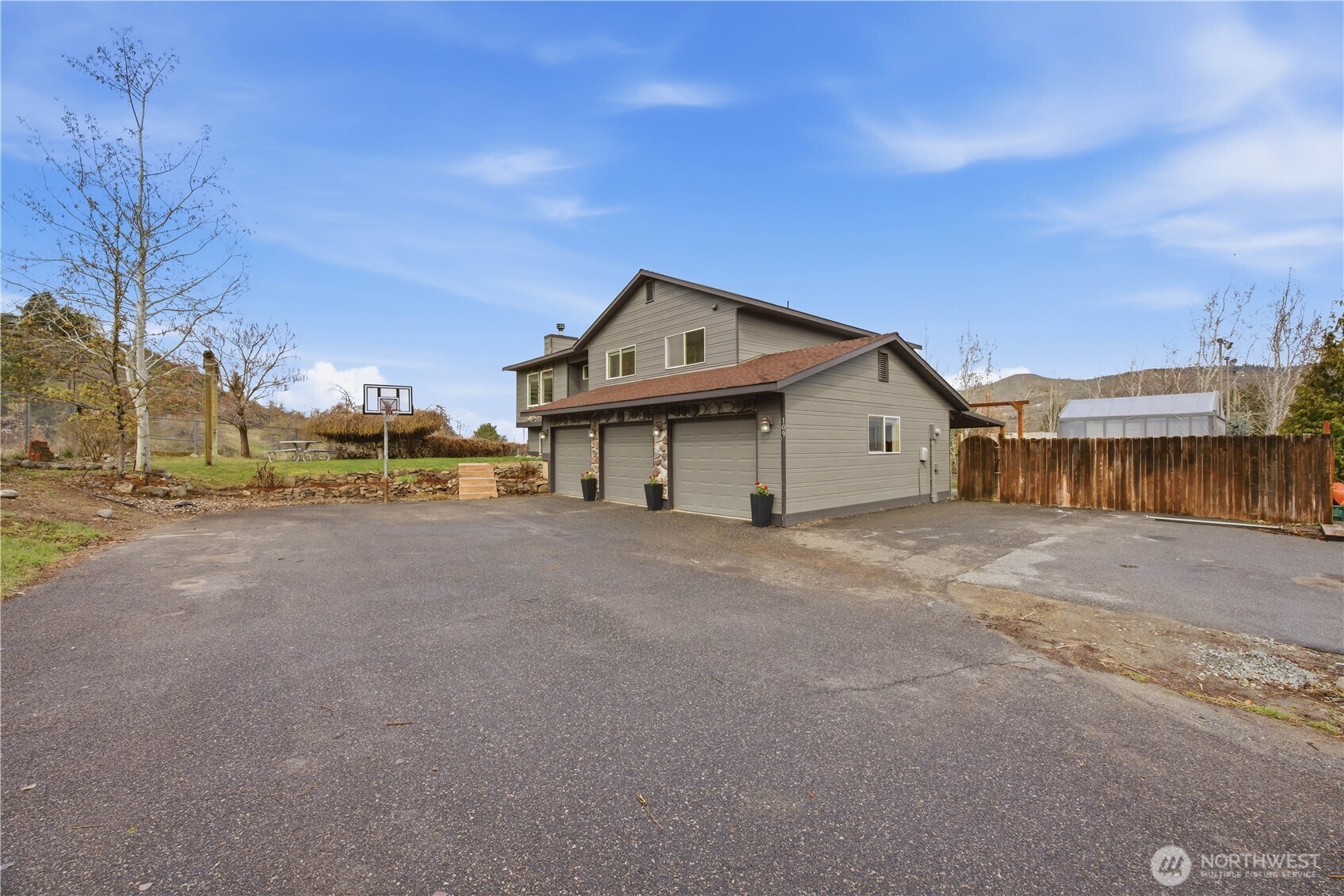 109 Nelmida Lane Chelan WA 98816