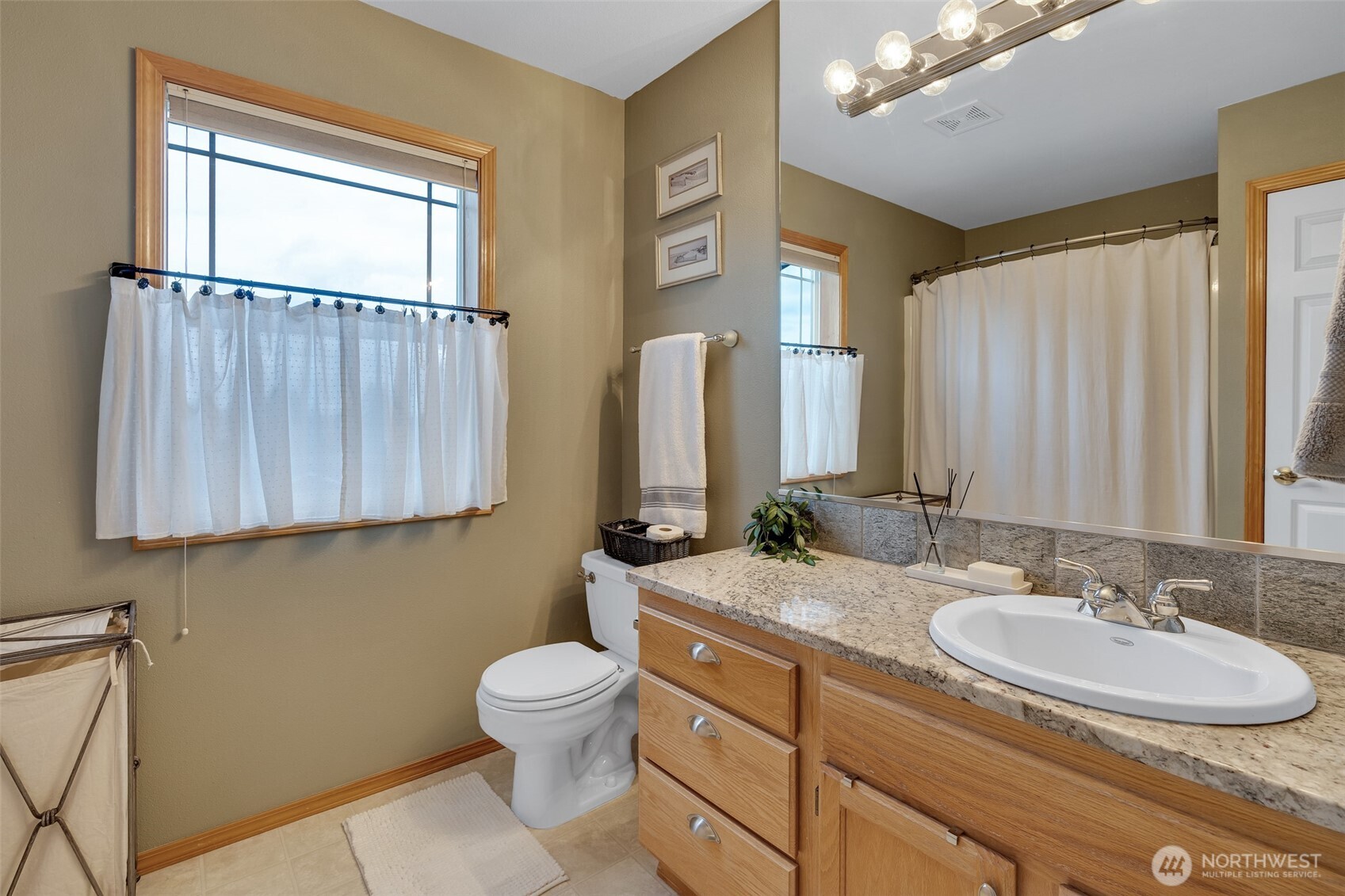 3005 45th Street NE Tacoma WA 98422