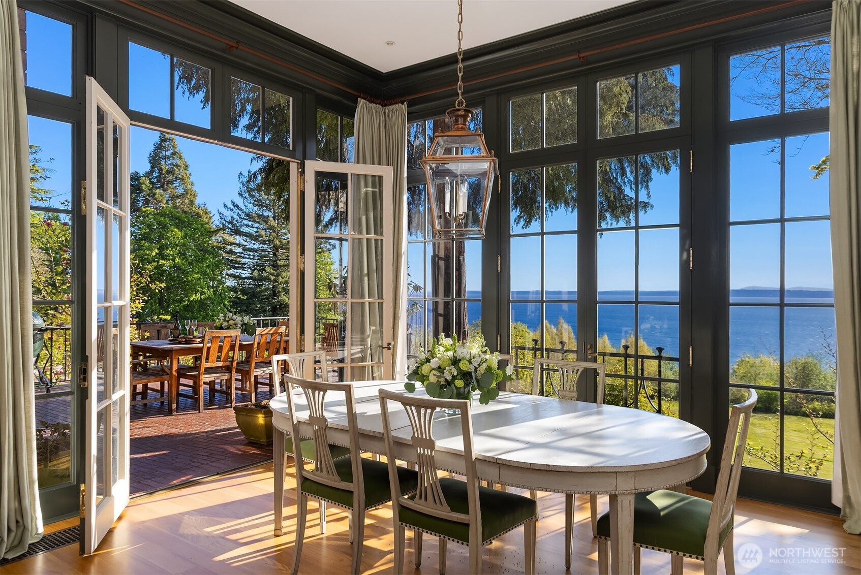 77 Olympic Drive NW Seattle WA 98177