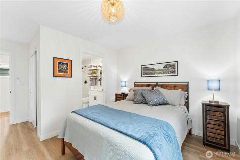 14018 2nd Avenue NW Seattle WA 98177