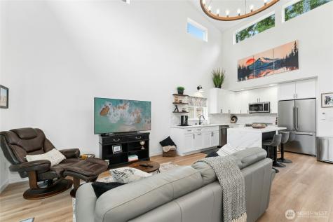 14018 2nd Avenue NW Seattle WA 98177